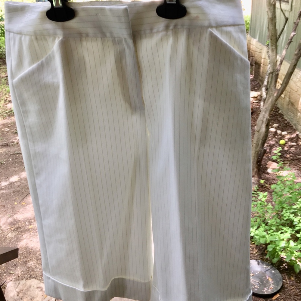 Antonio Melani white cropped shorts 4 - new w/ tag